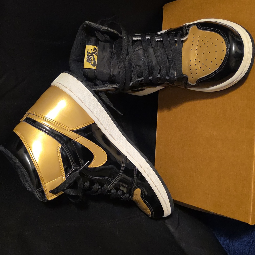 Nike Air Jordan 1 Retro High NRG, Patent Gold Toe Size 9.5